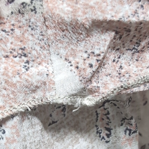 Wilfred 100% Silk Top with Floral Design - Picture 5 of 6